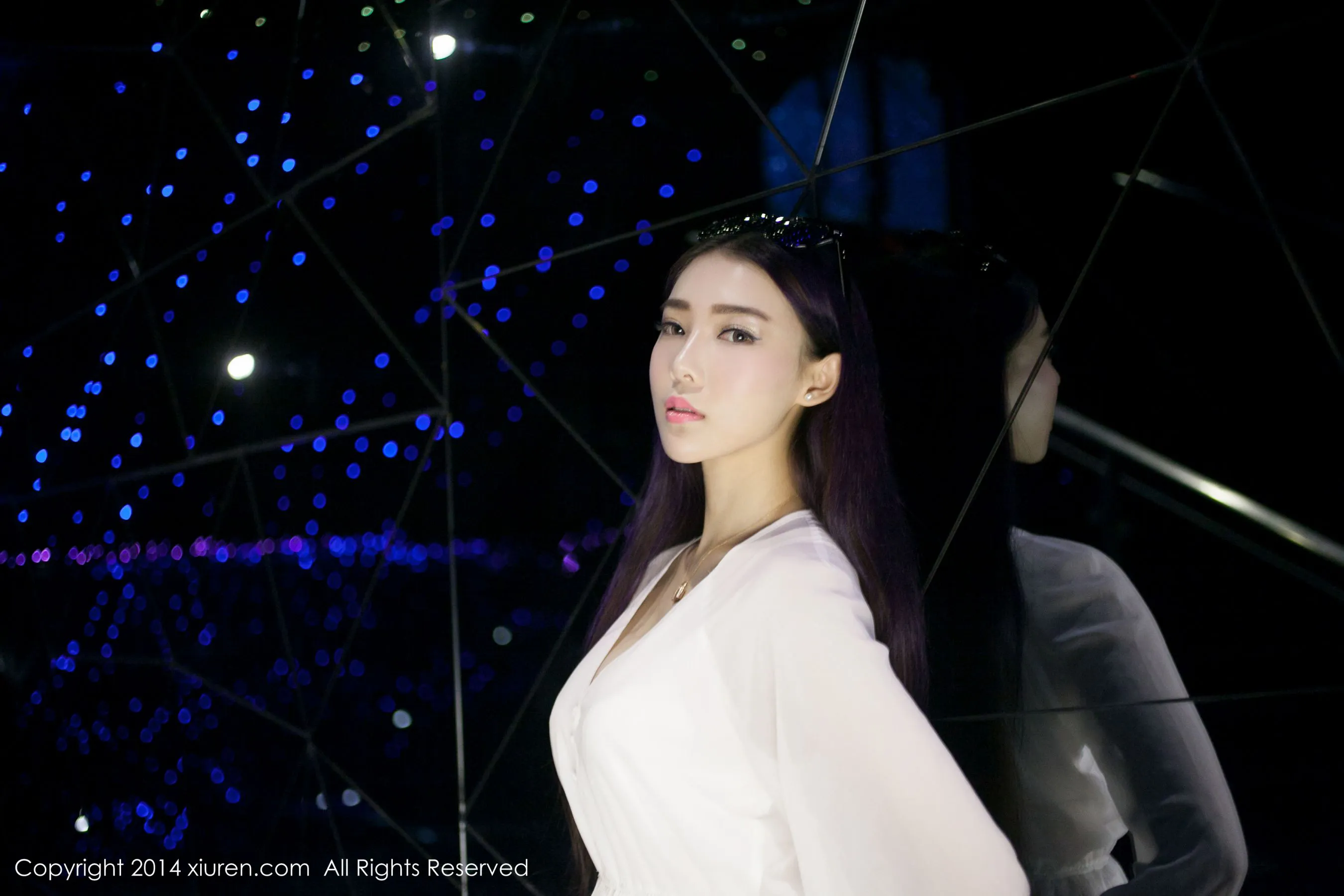 夢娜Vanessa《款款而来的特级女神》 秀人网 No.131-渣男图社