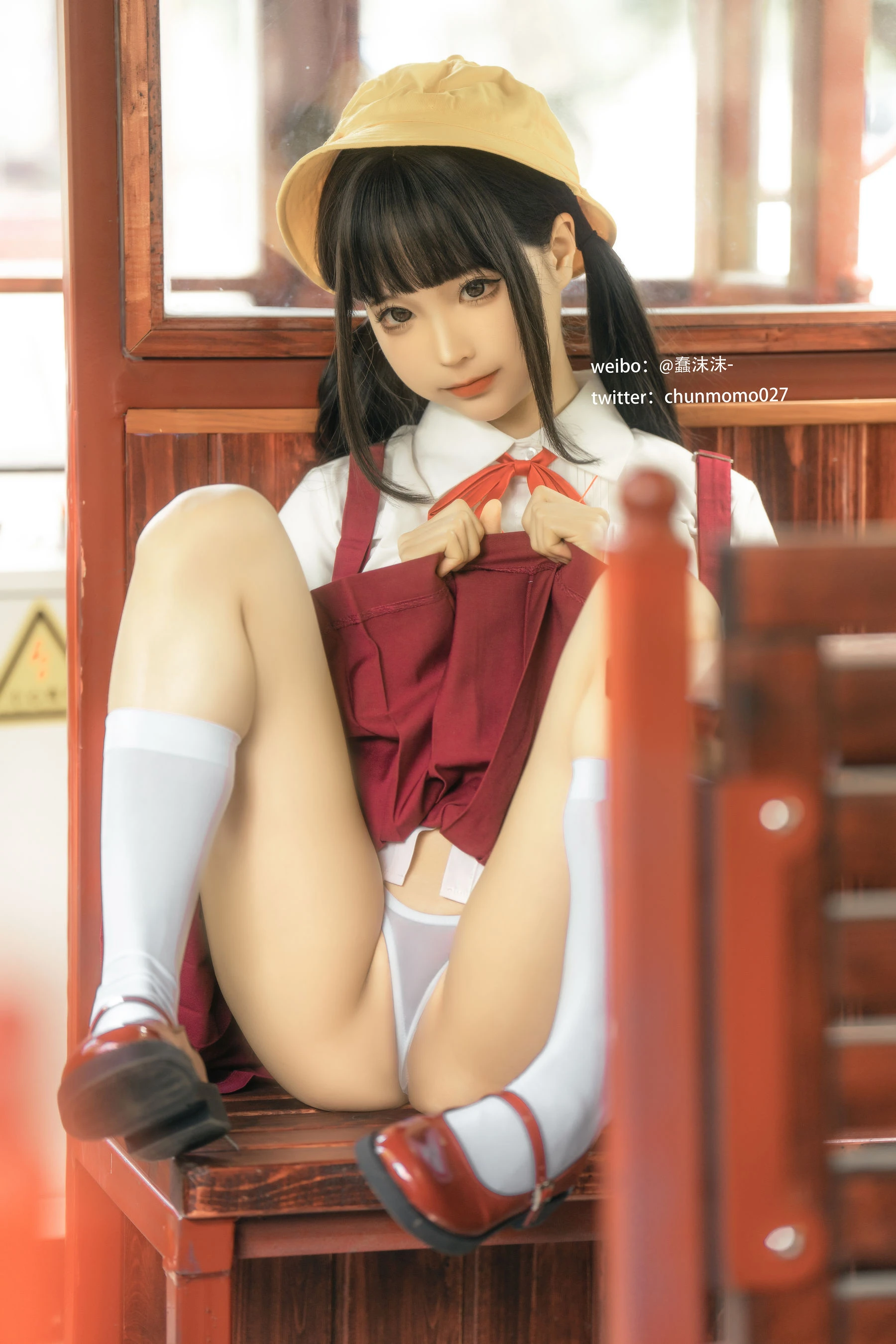 动漫博主蠢沫沫 – 红火车 [16张]-渣男图社