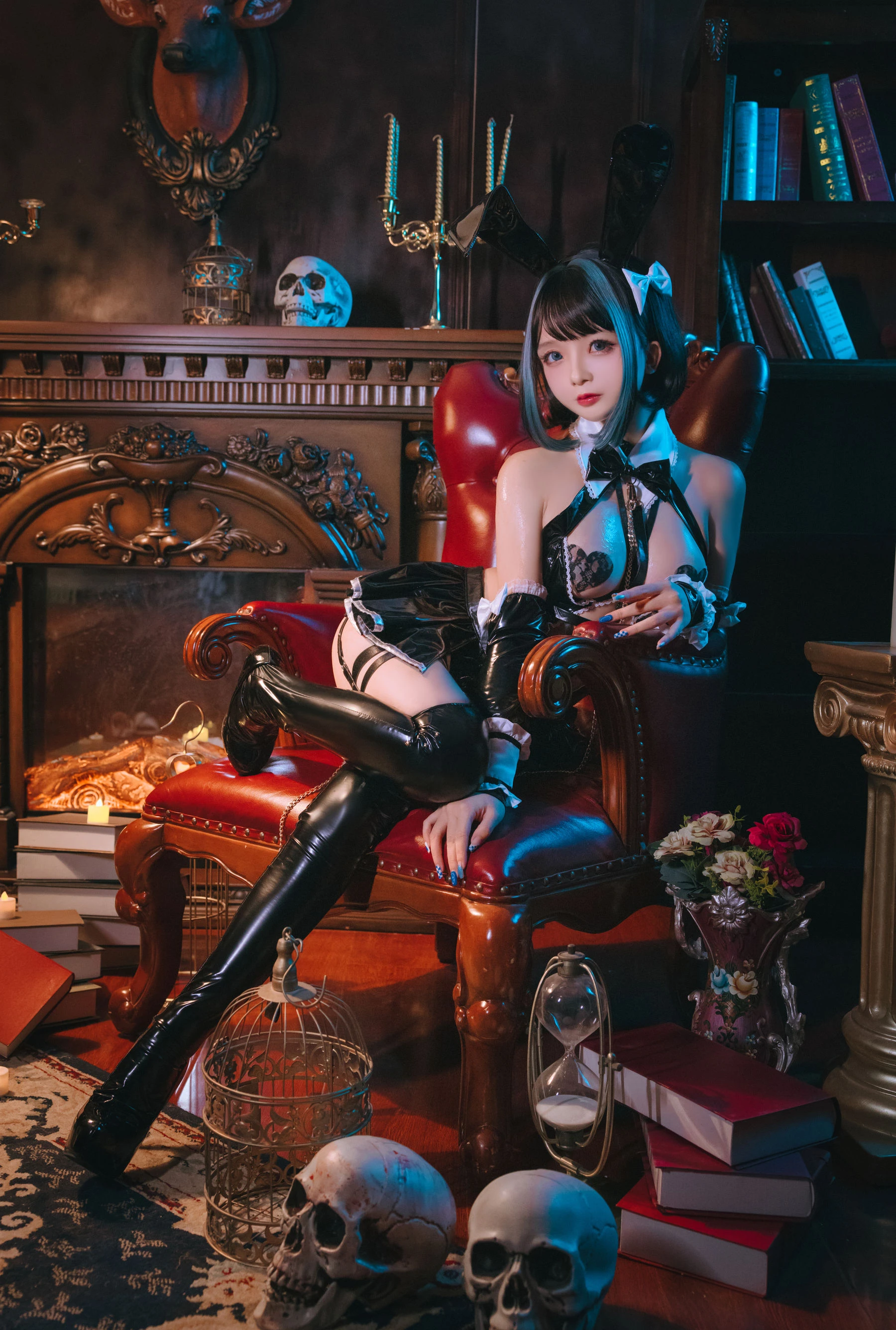 Cosplay日奈娇 – 万圣恶魔皮衣 [66张]-渣男图社