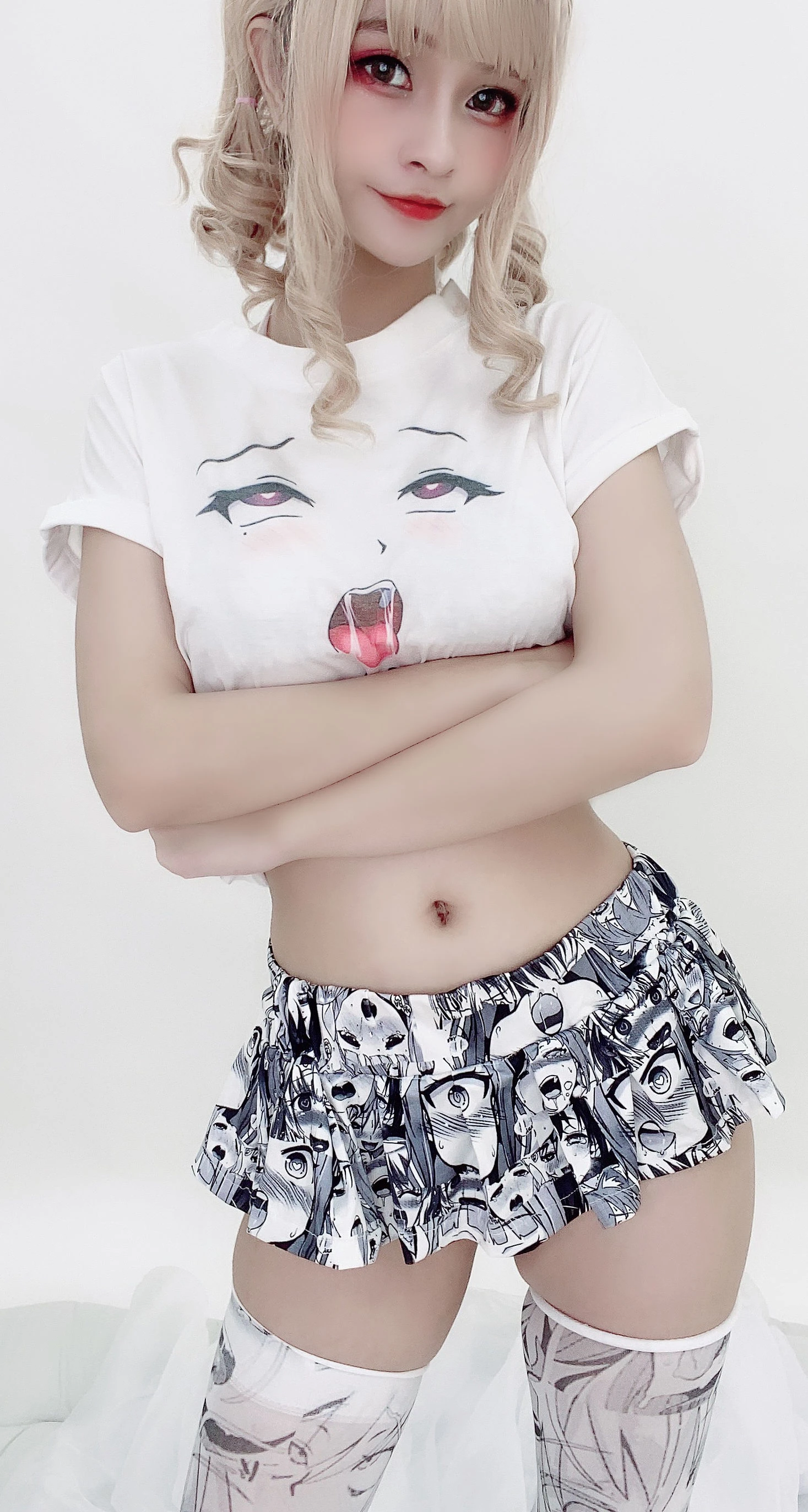 Azami福利 – 阿黑颜衣服-渣男图社