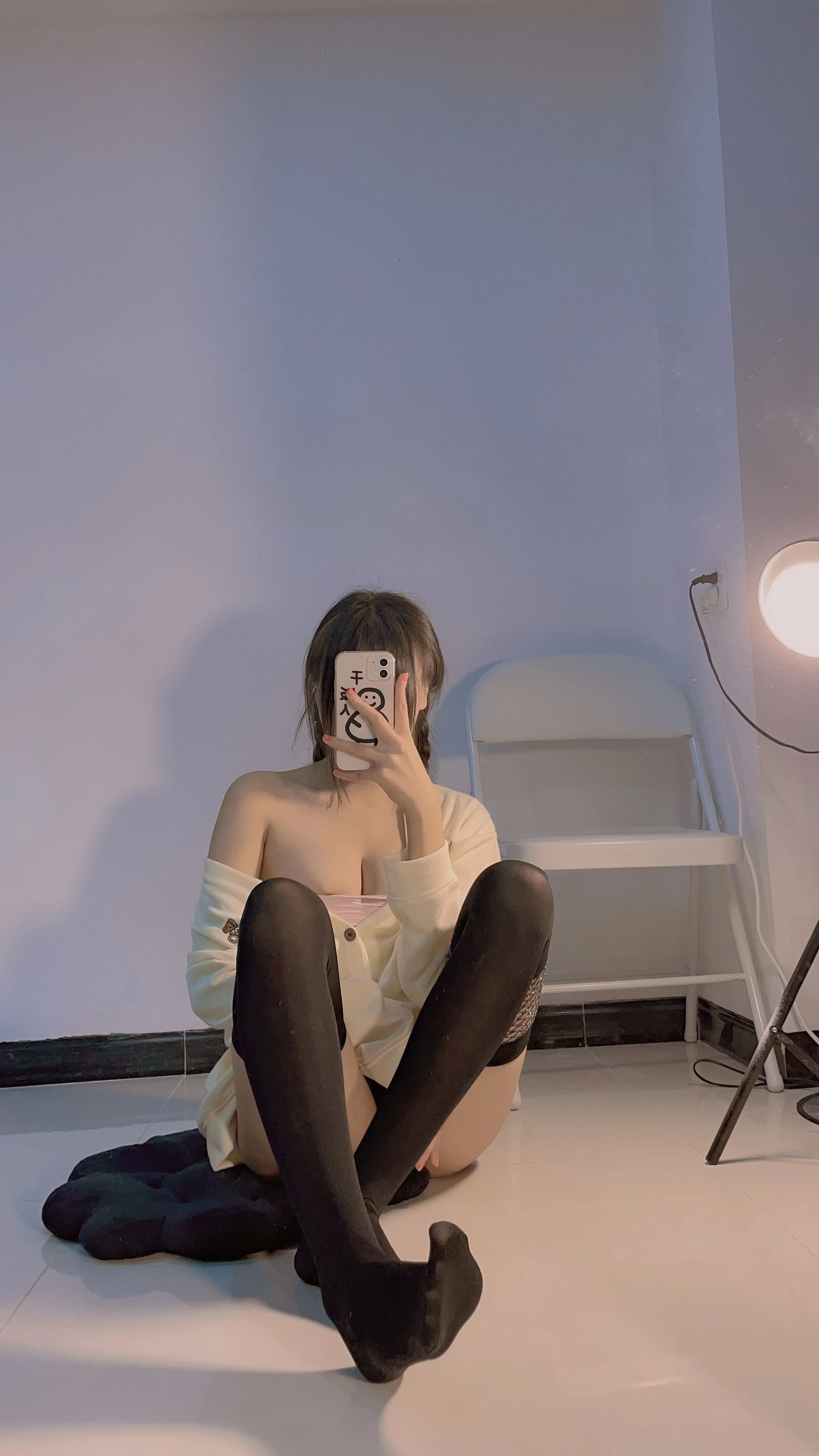 宁酱 – 黑丝女仆-渣男图社