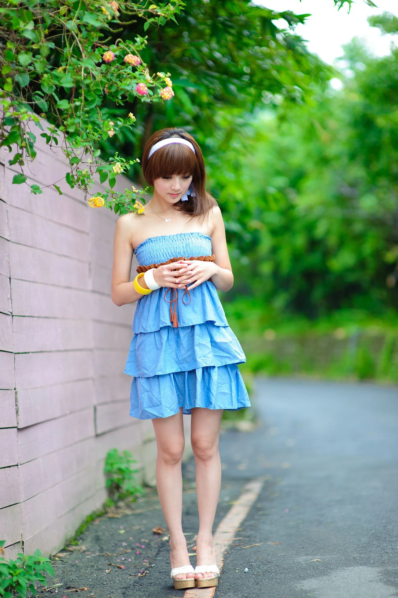 张凯洁/Mikako《蒙馬特咖啡外拍》-渣男图社