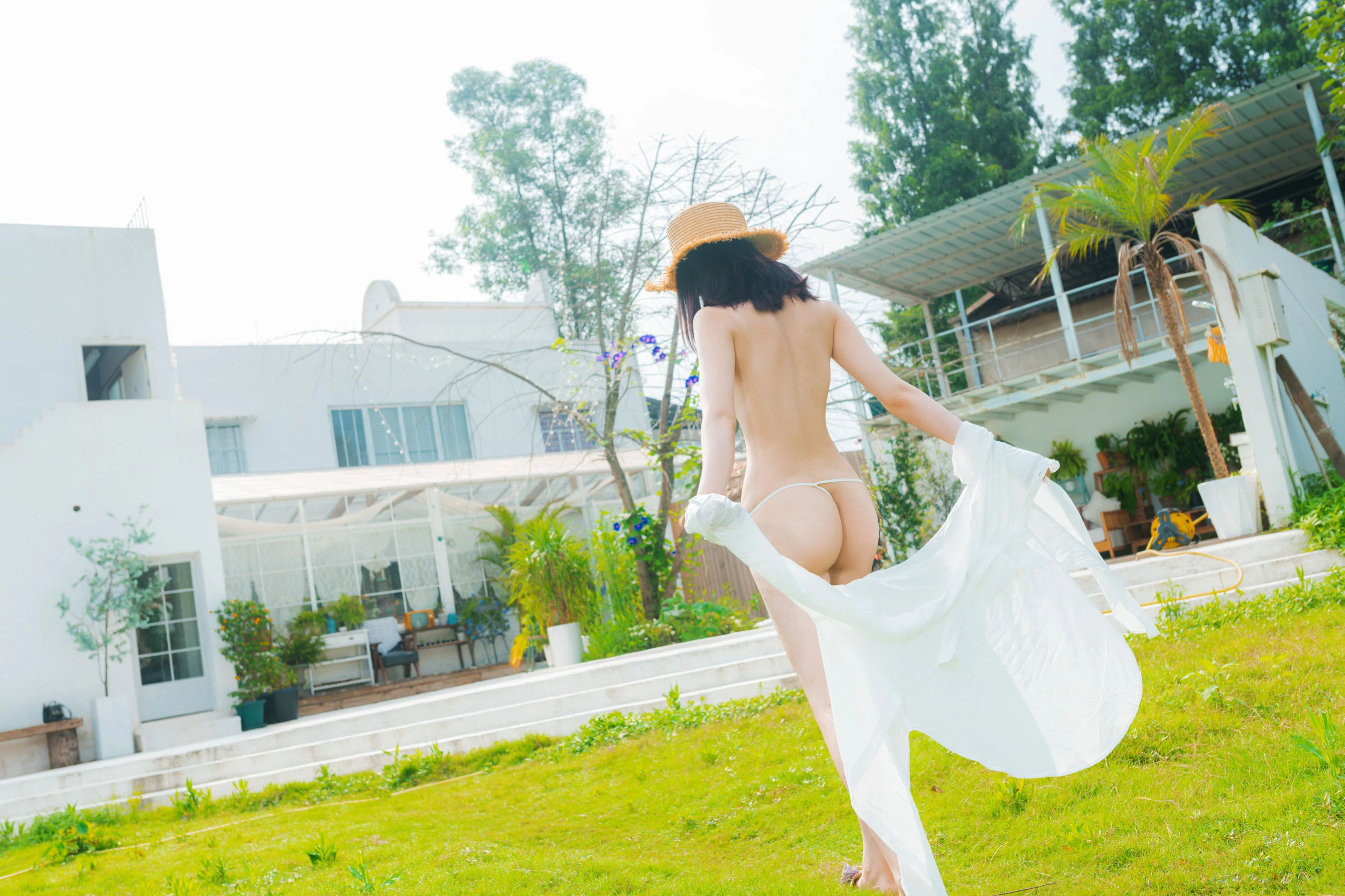 Nnian – 夏日限定泳池-渣男图社