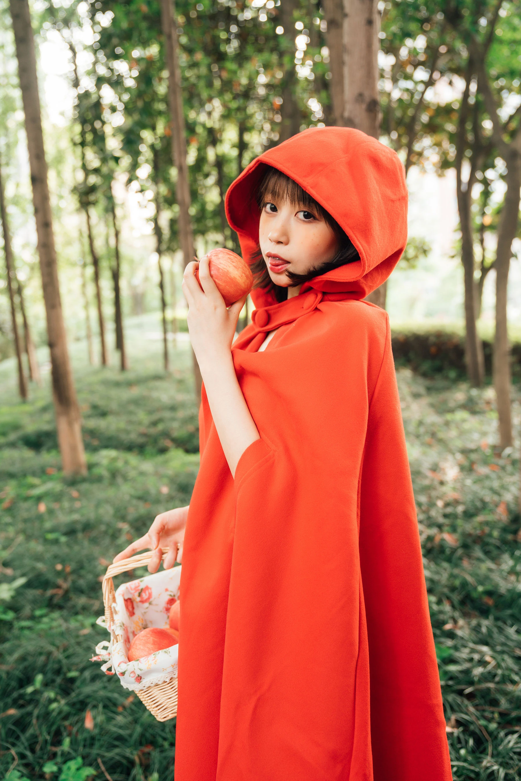 萌妹奈汐酱nice – 大红帽-渣男图社