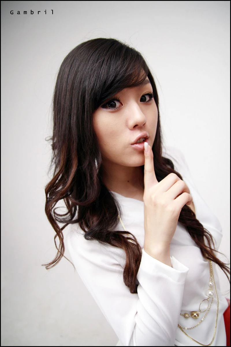 黄美姬 ???《写真图片合集版》第1部-渣男图社