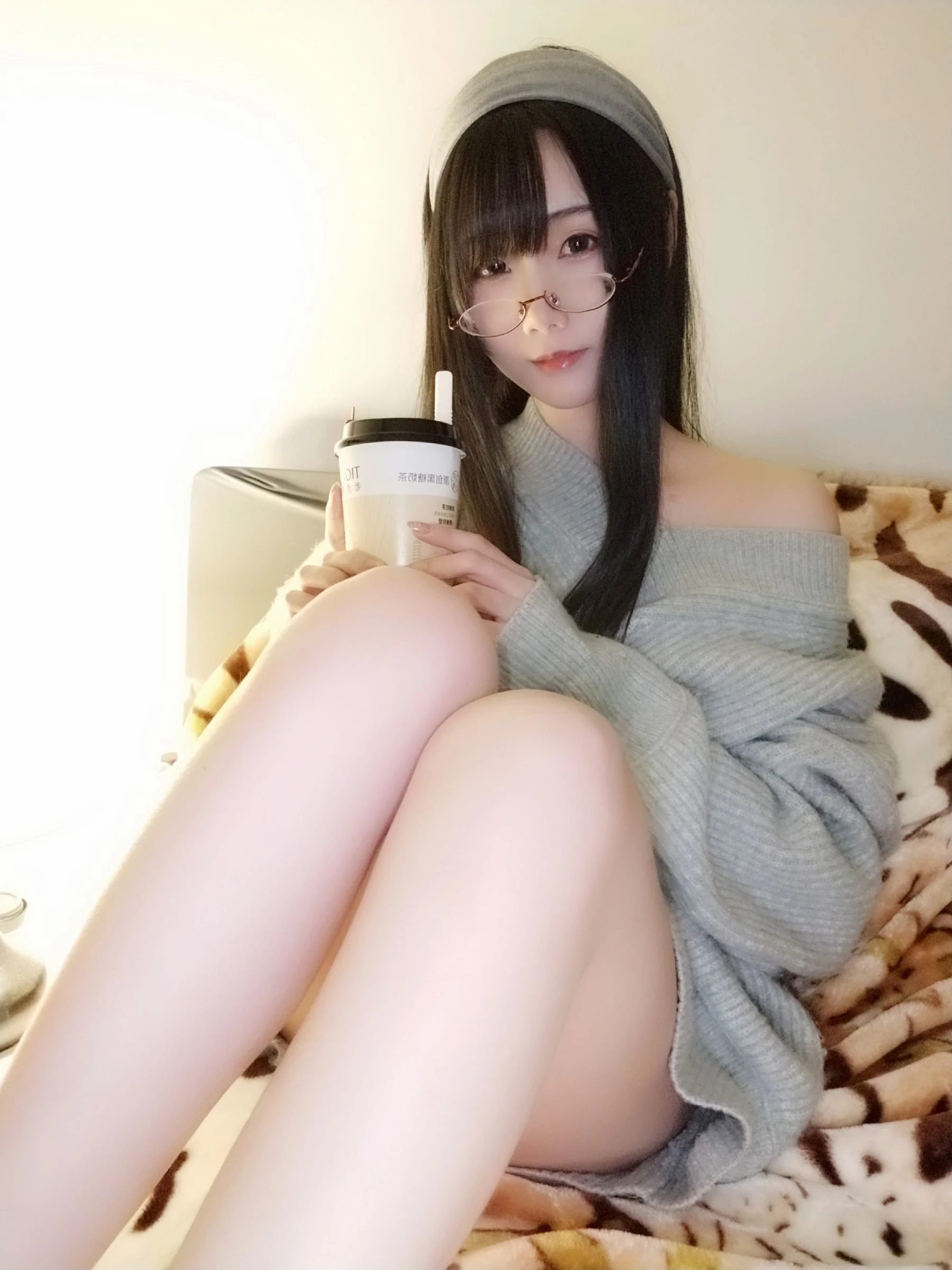 动漫博主曉美媽 奶茶小姐-渣男图社