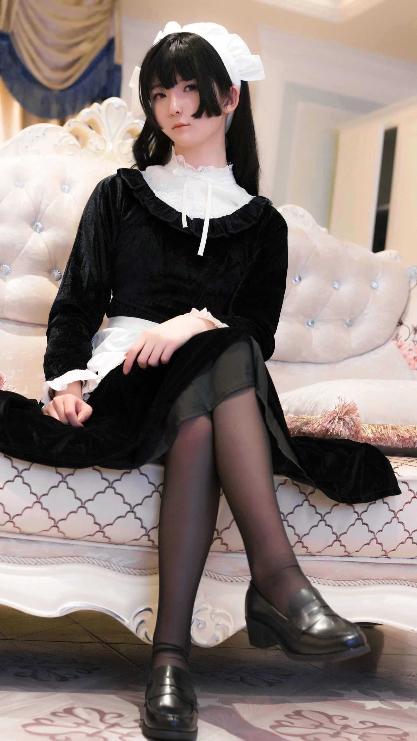 一小央泽 – 束缚-渣男图社