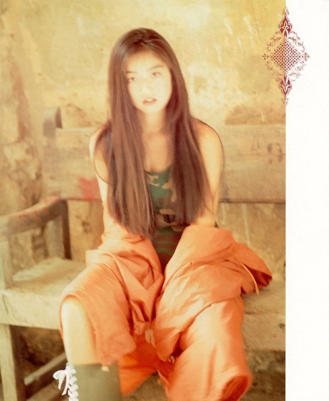 高冈早纪 COVER ROMANCERO-渣男图社