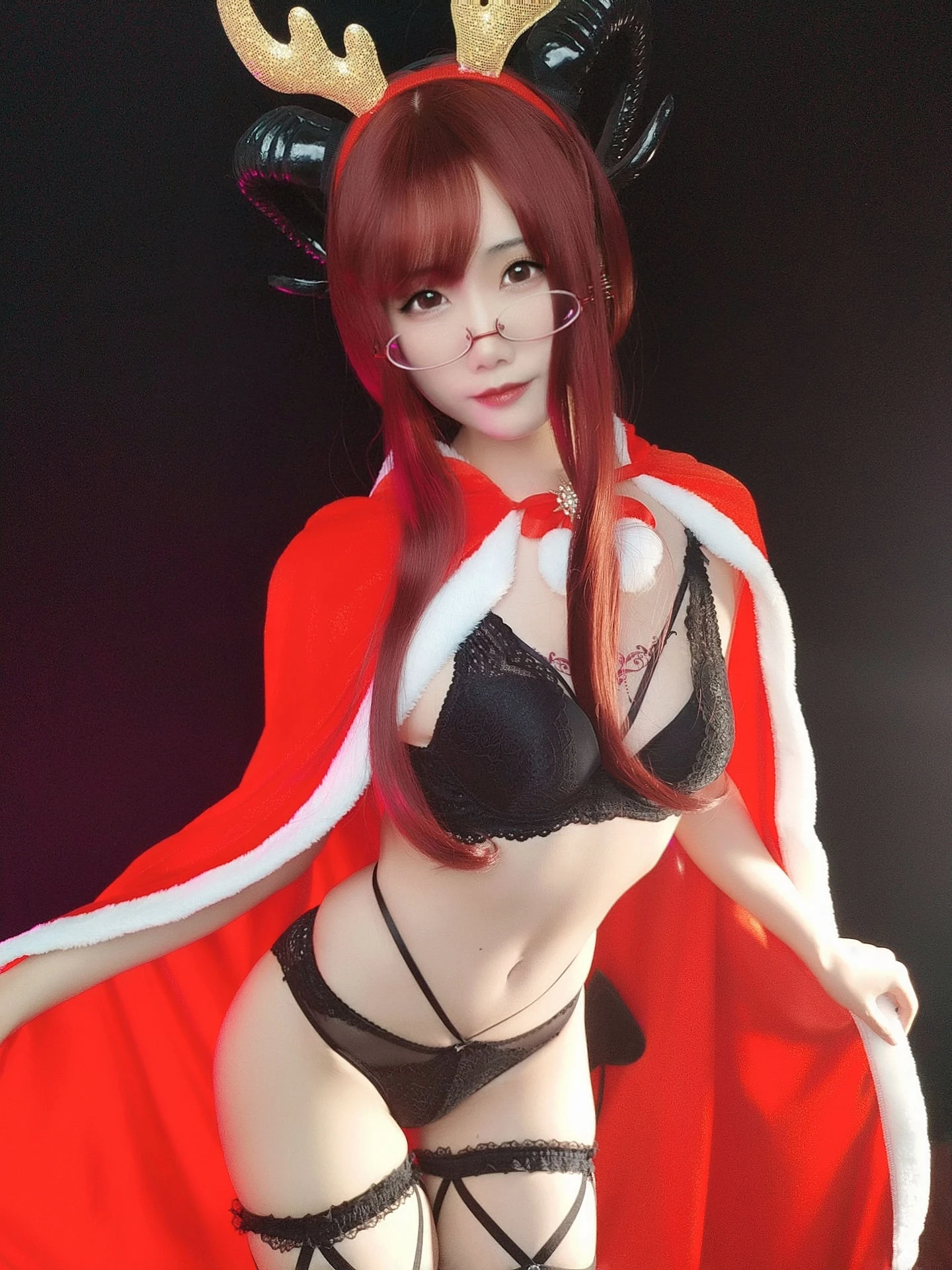 动漫博主曉美媽 – (圣诞自拍)雪夜魅魔-渣男图社