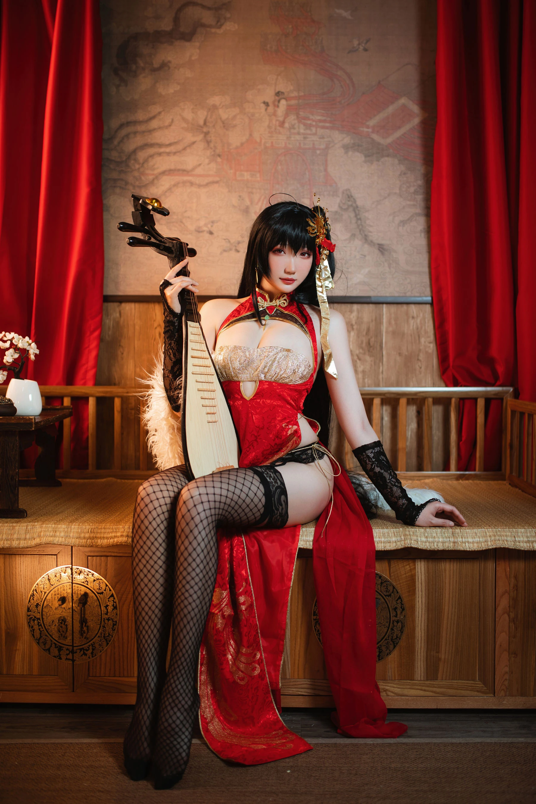 Coser瓜希酱福利 – 大凤旗袍-渣男图社